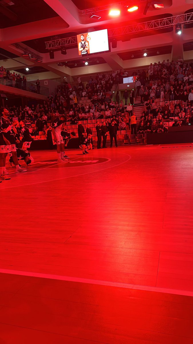 Holger Rune tweet media