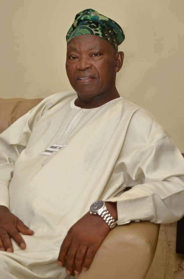 InsideOyo.com tweet media