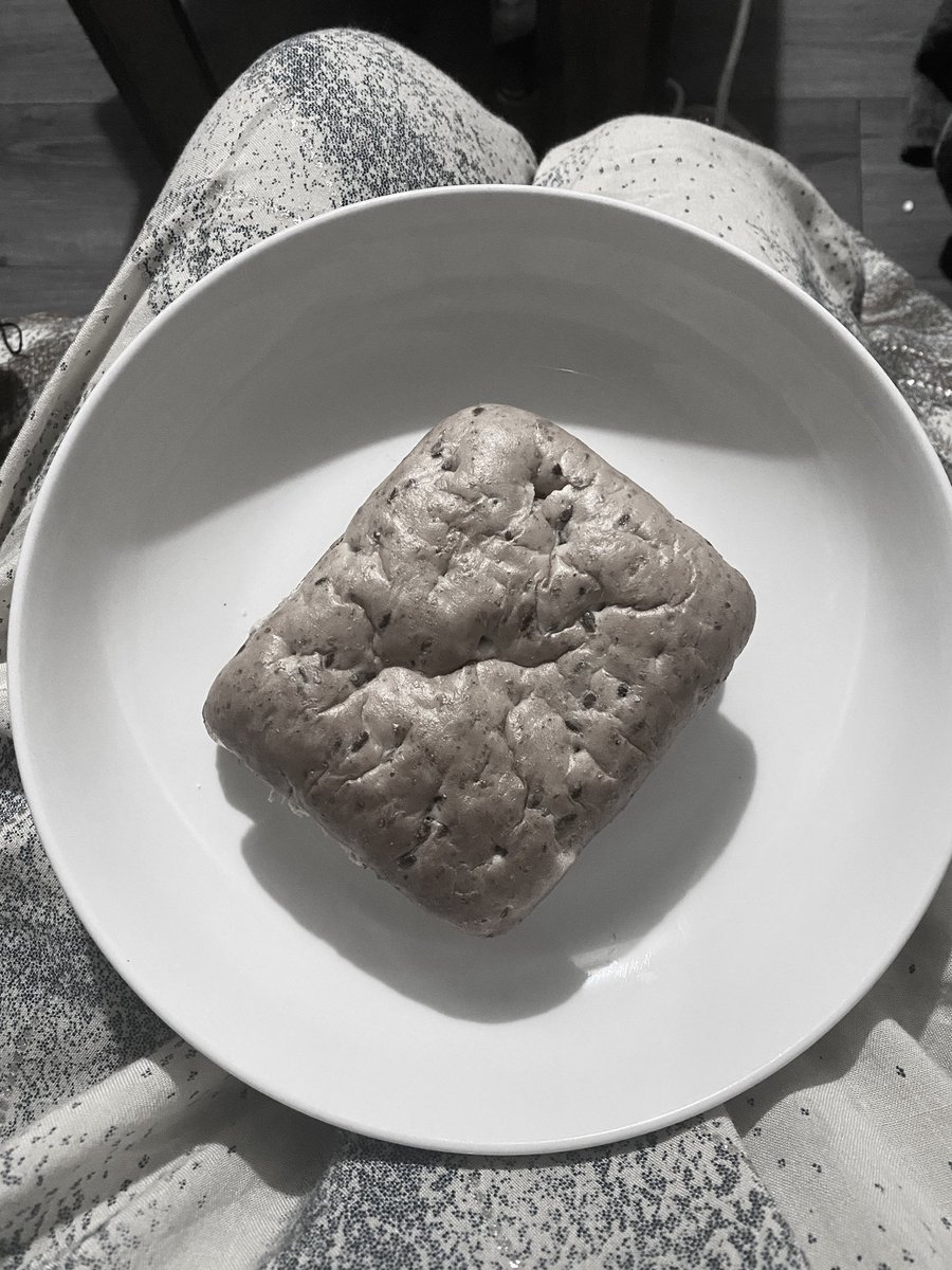 mani꣑ৎ tweet media