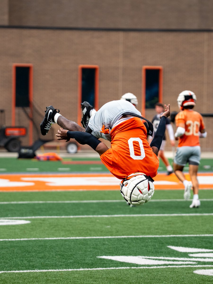 Sam Houston Football tweet media