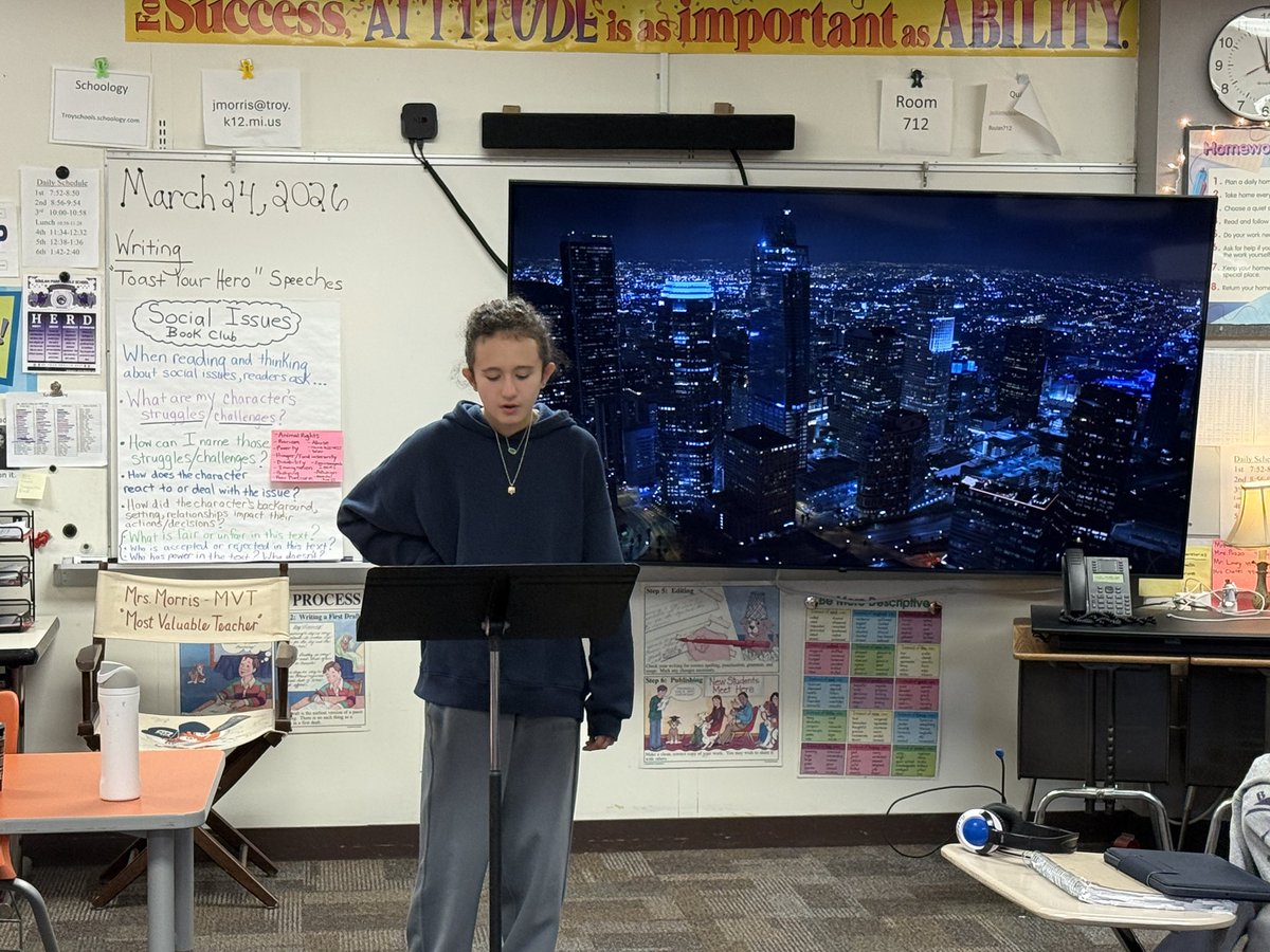 jmorris2's tweet photo. My 6th graders presented their “Toast Your Hero” speeches to their Writing classes today.  🎤@TonyMorseBPMS @bpbroncos https://t.co/sDy7j0fmVp