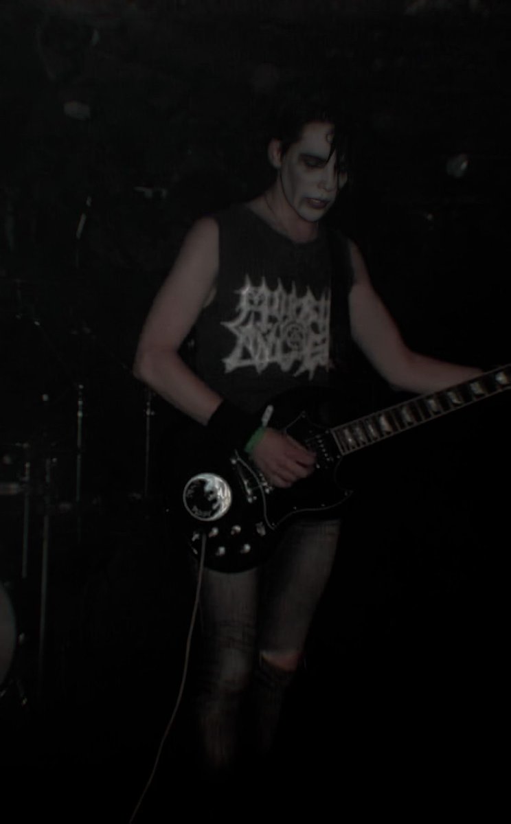 Mary Goore tweet media