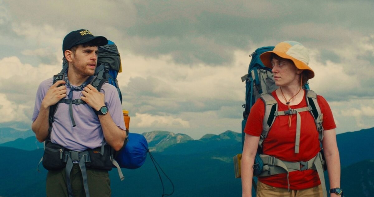 TheReviewsHub's tweet photo. #FILM #REVIEW Can't Go Over It @BFIFlare 'actors Susannah Perkins and Taylor Trensch bring such likability to their characters that we are happy to fall in step with them' ⭐️⭐️⭐️⭐️ https://t.co/wGrgCAdLZM https://t.co/A89SyMNeIx
