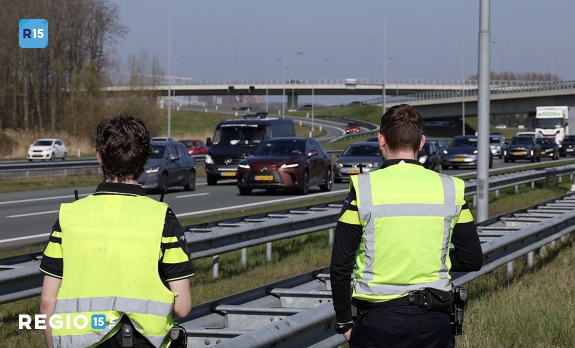 Politie beboet bestuurders bij ongeval op A4 bij Leiden