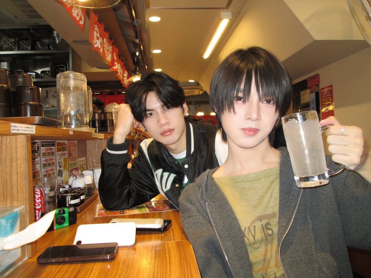 star ⋆⭒˚.⋆ tweet media