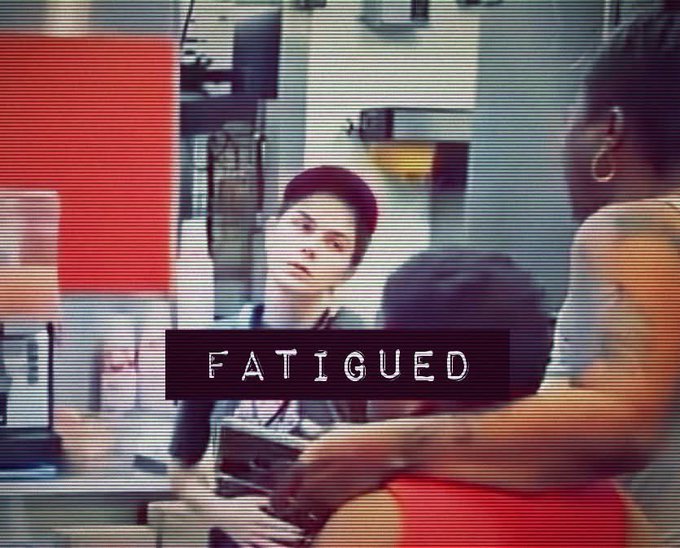 Robo Larry tweet media