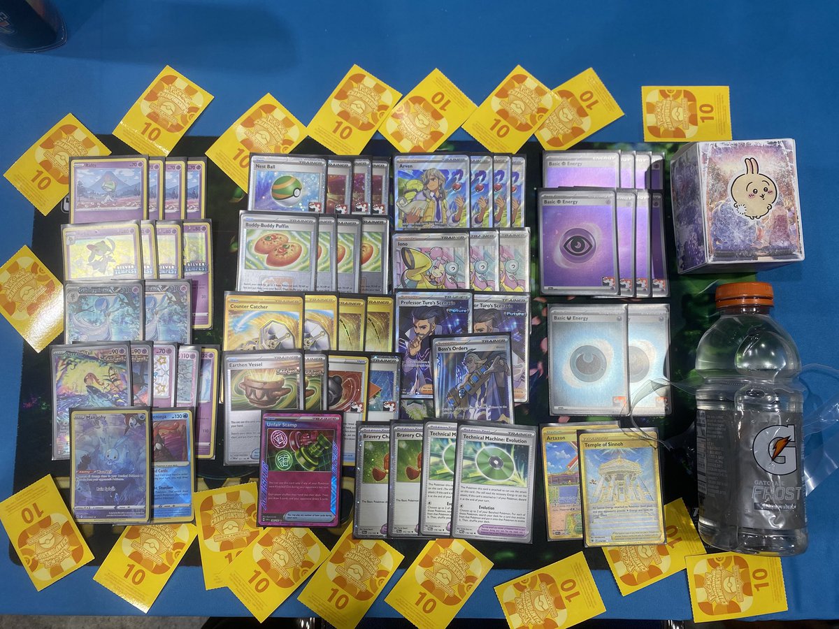 やきへん tweet media