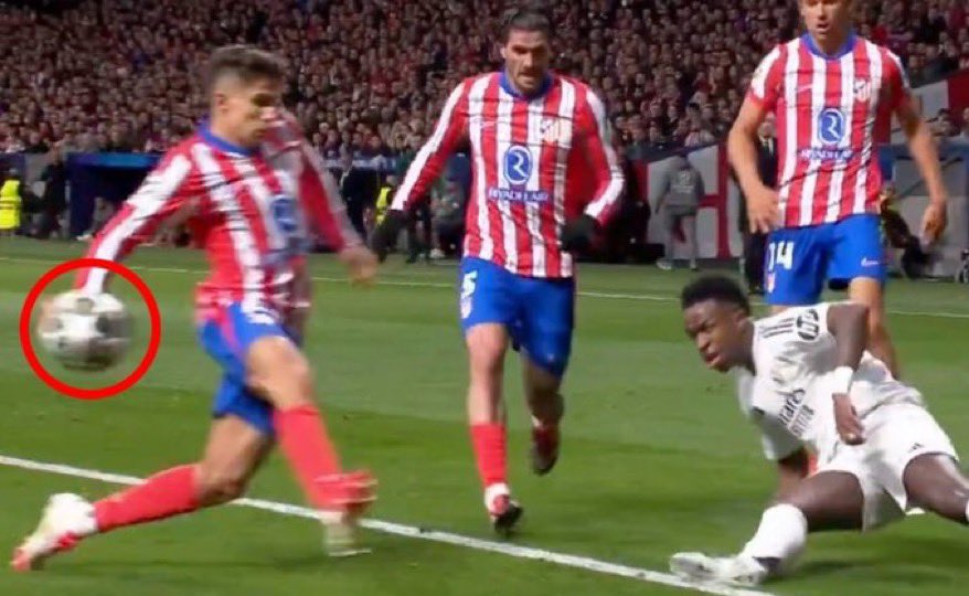 vikingo🤍 tweet media