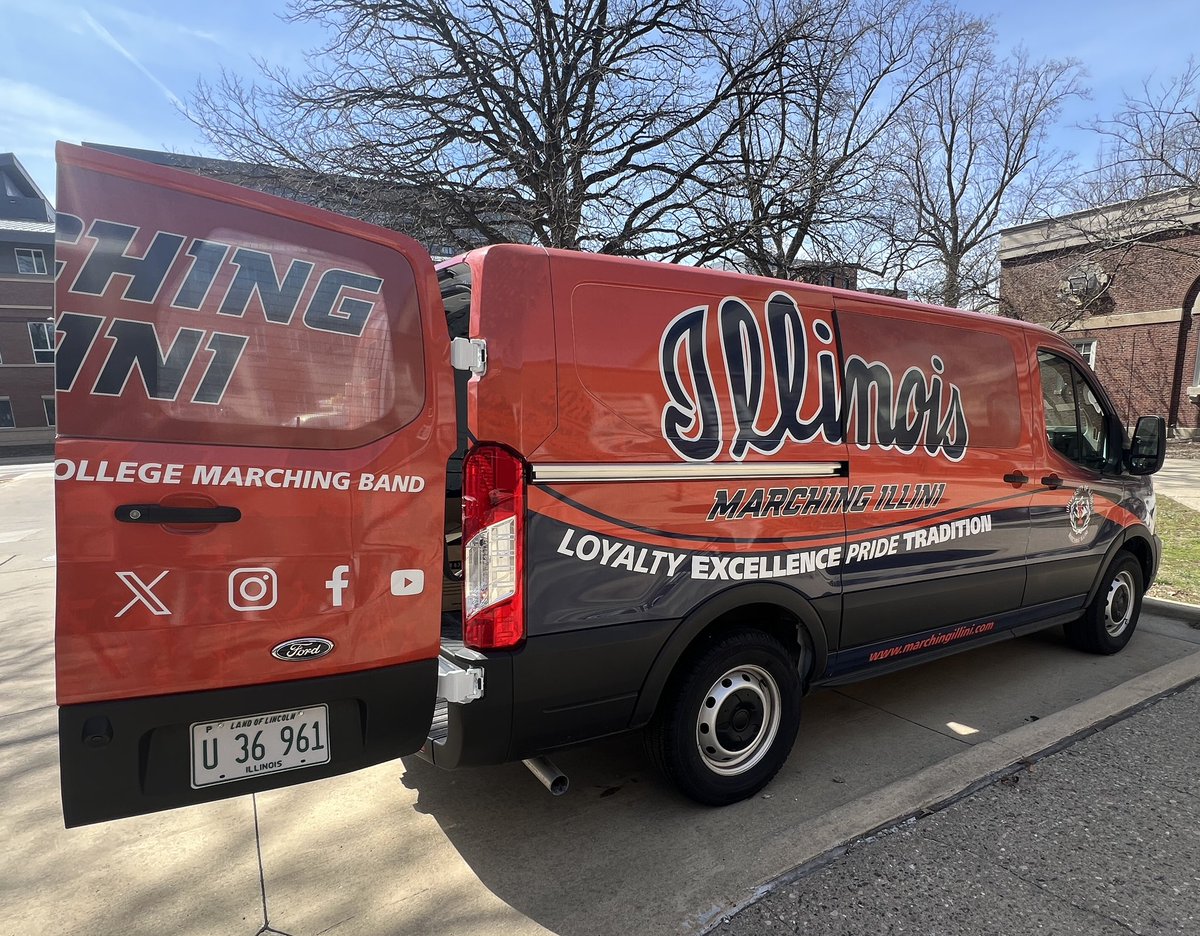 Marching Illini tweet media