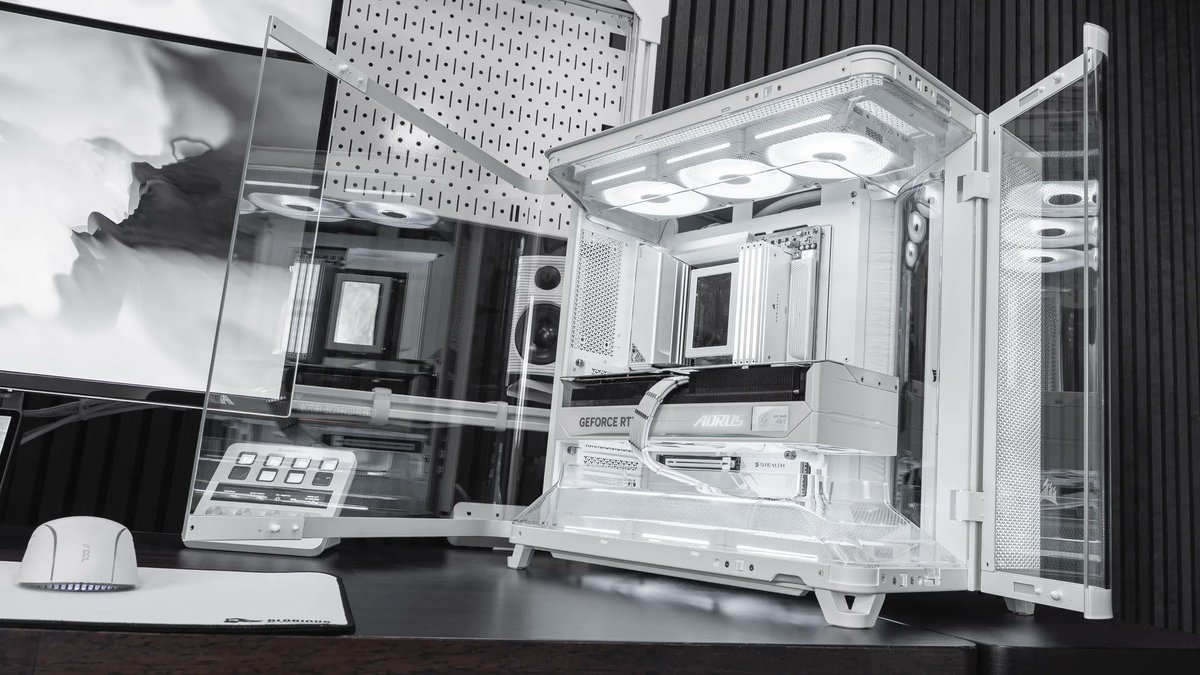 CORSAIR France tweet media