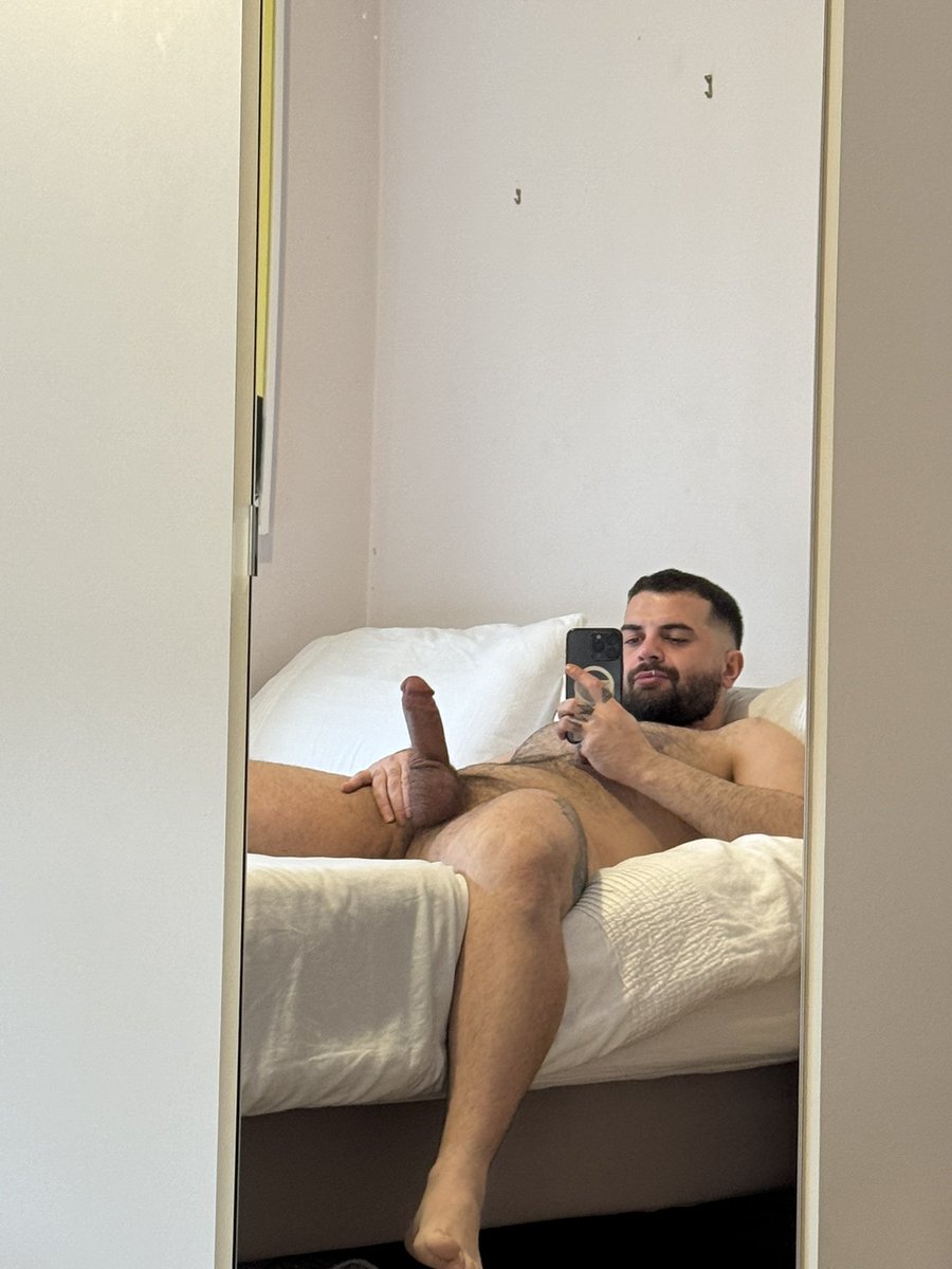 BearNextDoor🇬🇧 tweet media
