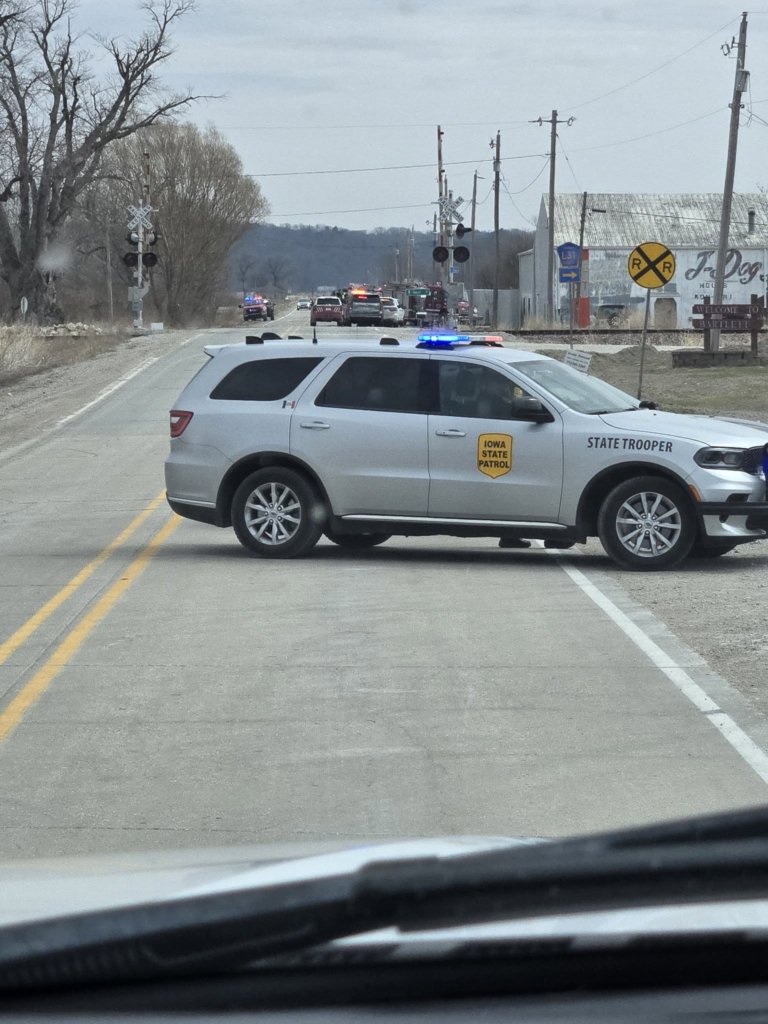 Iowa Pulse tweet media