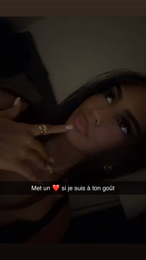 Manel❤️ tweet media