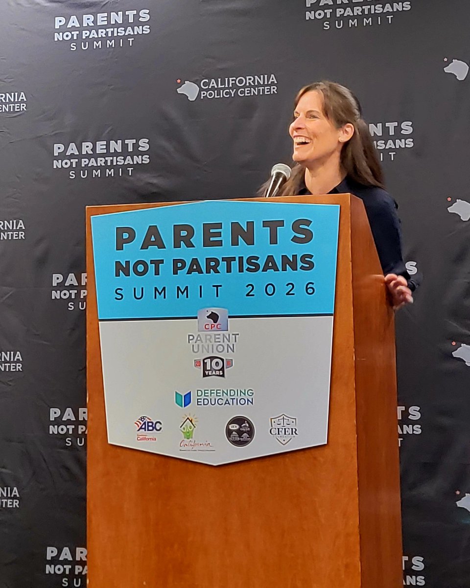 Kelly S. tweet media