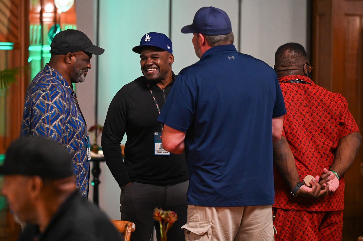 NFLPA Former Players tweet media