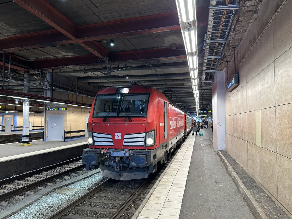 TridentTraveller tweet media