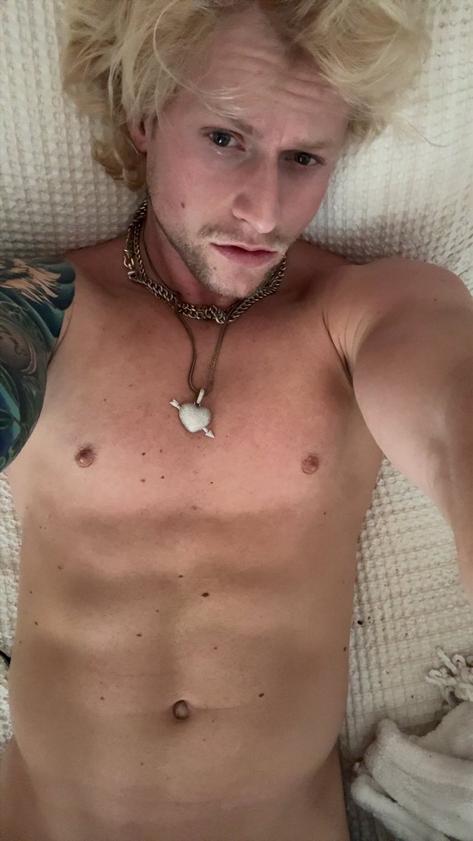 Bentley Maverick tweet media