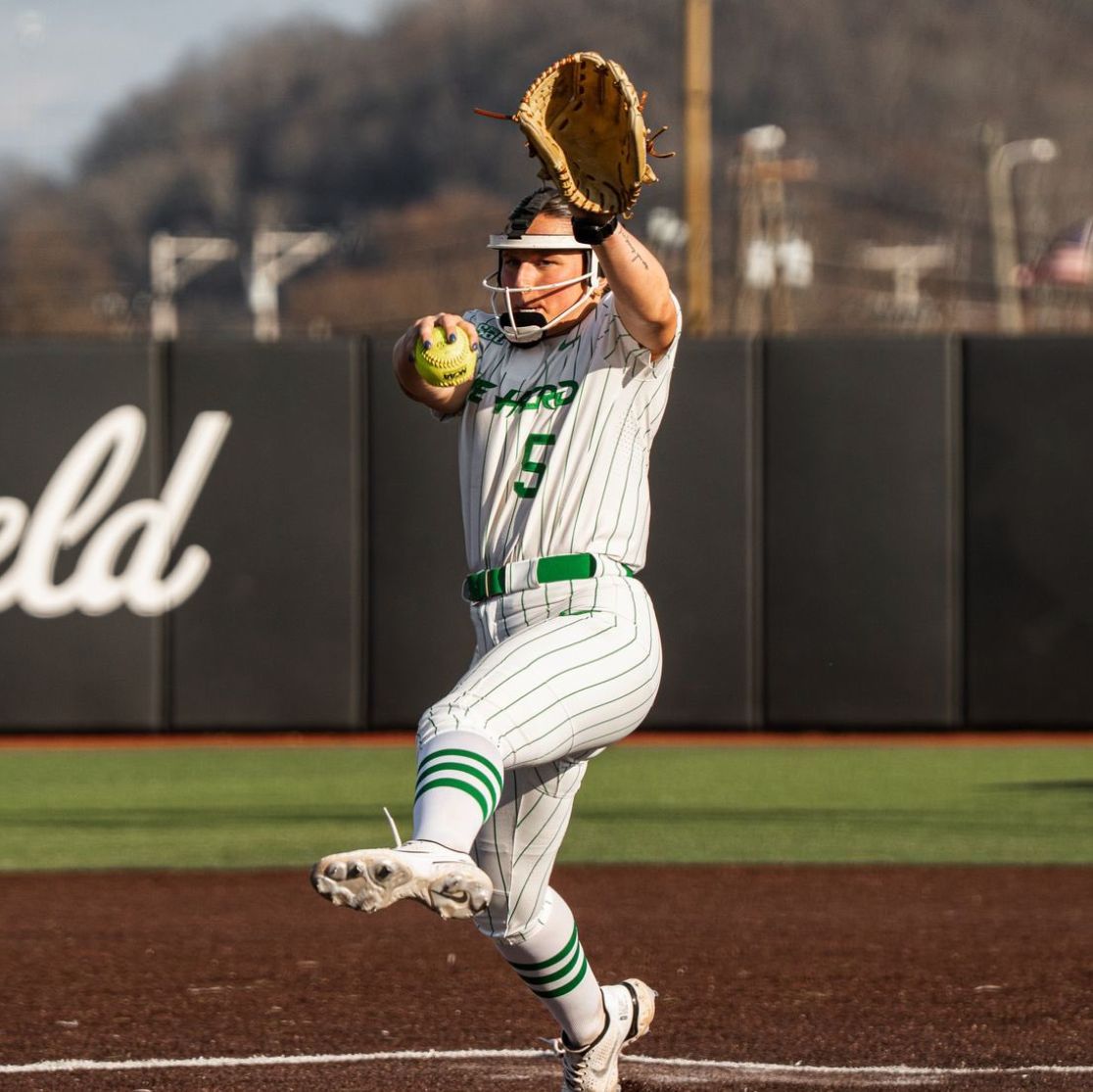 SoftbalAmerica's tweet photo. Marshall, which moved up in our Mid-Major Power Rankings, has made vast improvements in the circle. Both Jules King and Paige Maynard have lowered their ERAs under new pitching coach Drew Calloway. 

🔗 https://t.co/mVlLwvKlQi

@HerdSB | @DrewCalloway6 https://t.co/EINdLqpldo