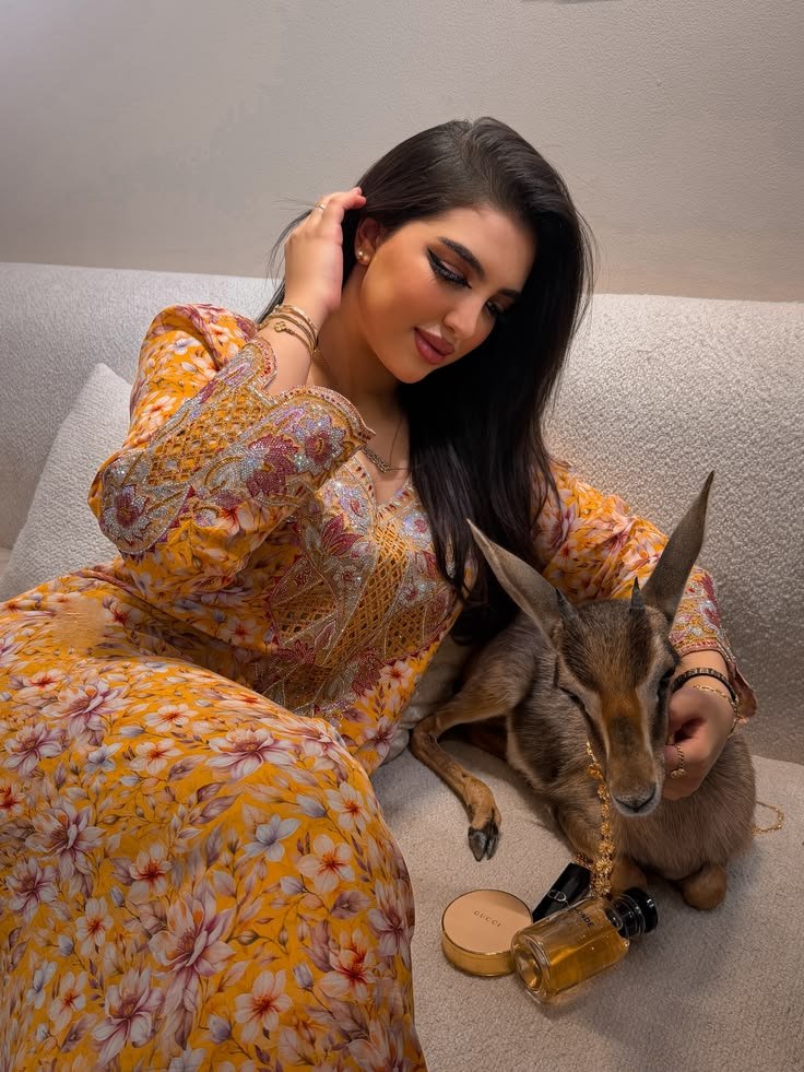 خـــديــجــة الـــســعـــود tweet media