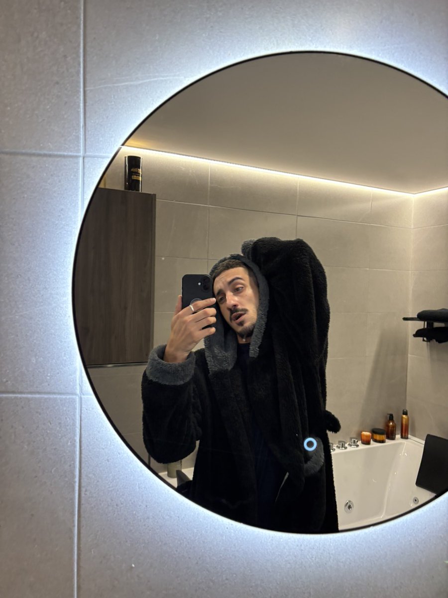 ONLYFANS,MODEL PROMOTION tweet media