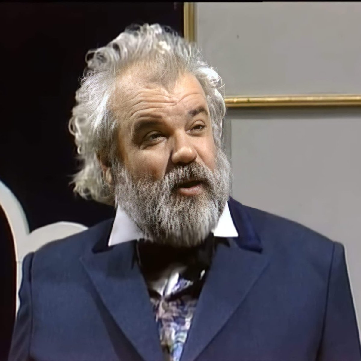 Миталик tweet media