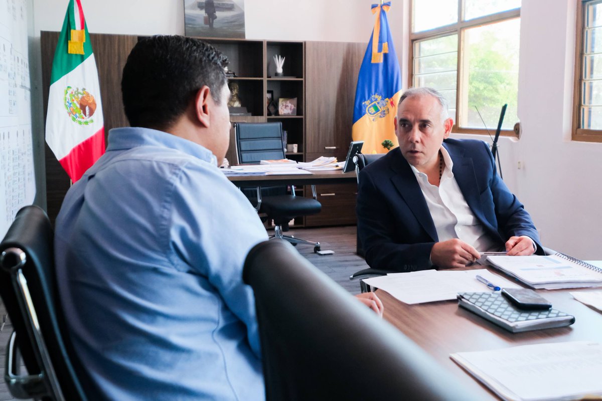 Alberto Esquer tweet media