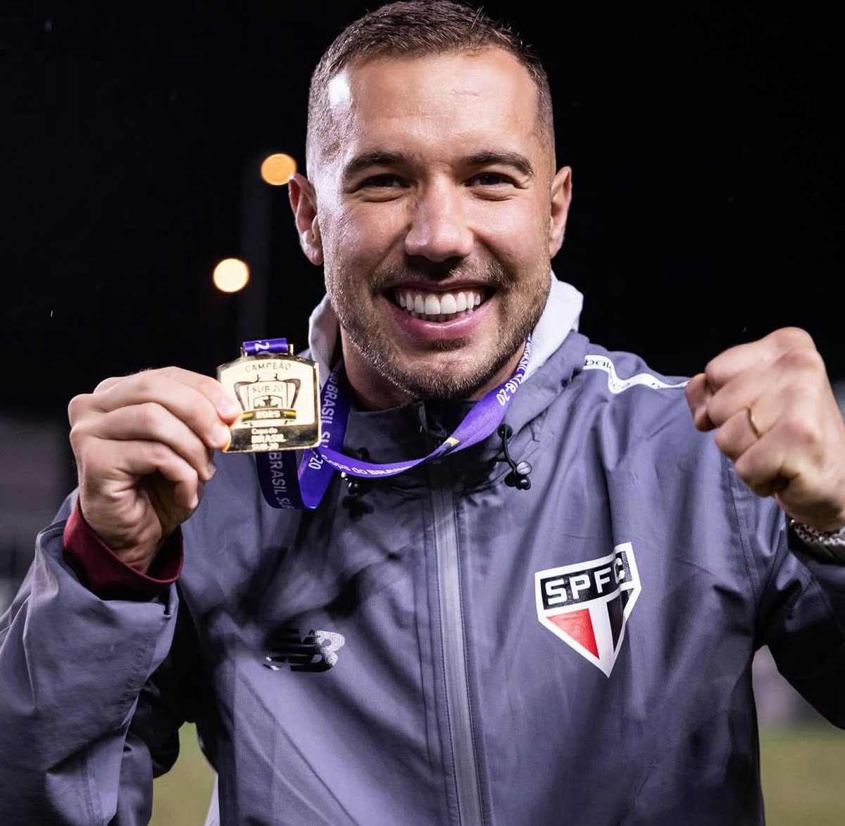 Gabriel Sá tweet media