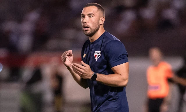 Coluna Tricolor tweet media