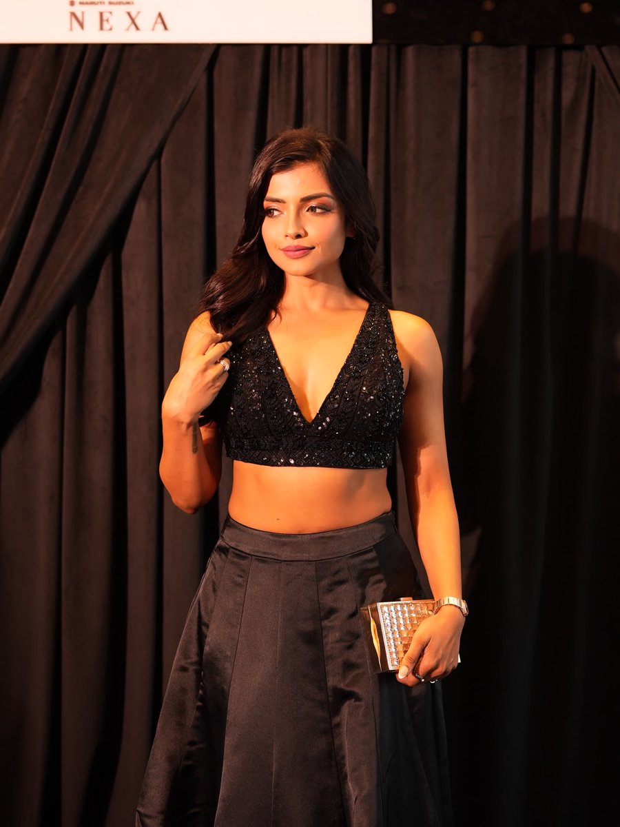 Weekendvibes_'s tweet photo. Ashna Zaveri β¨π€
#Ashna #AshnaZaveri https://t.co/cZHwNv2pl6