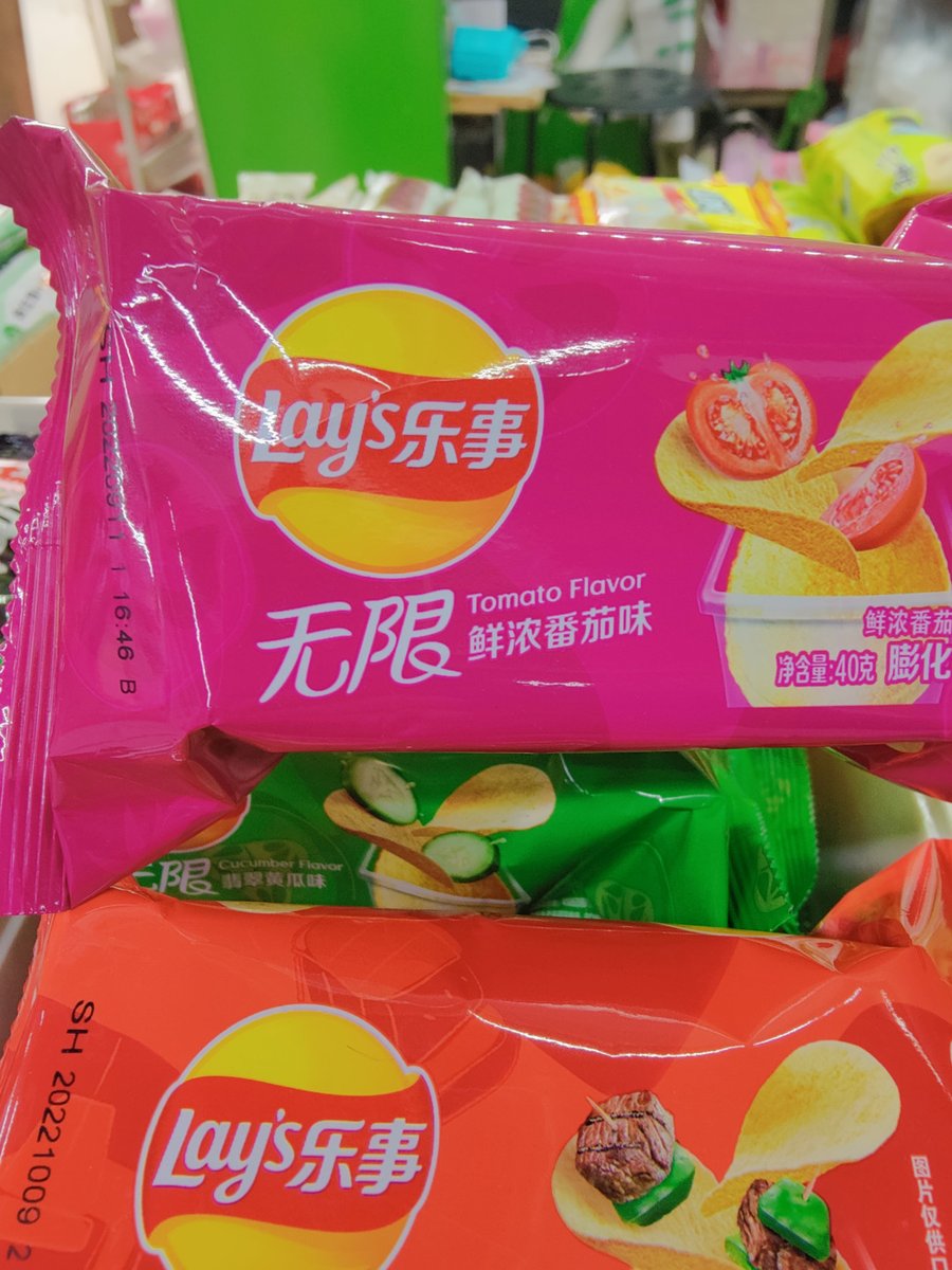 nova castanares tweet media