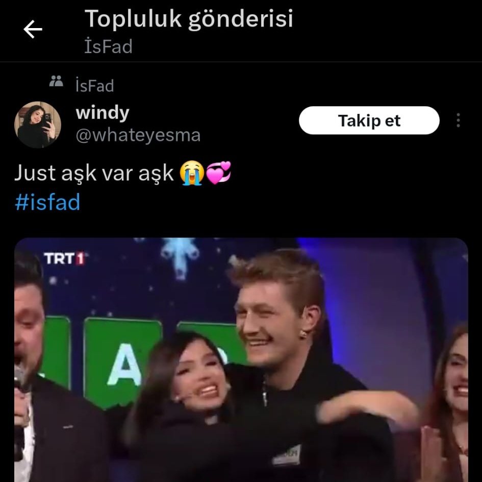 alicé³⁵ tweet media