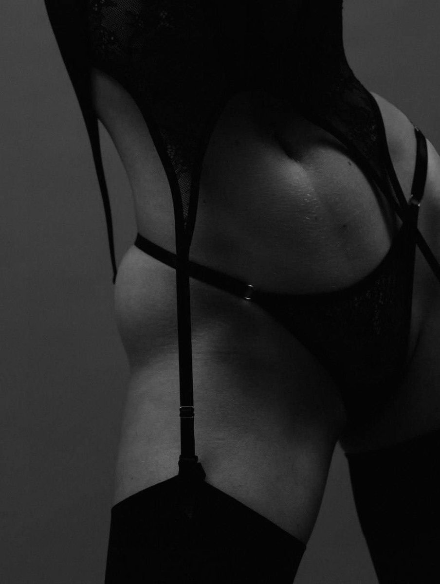 Main_Entrance 🔞 tweet media