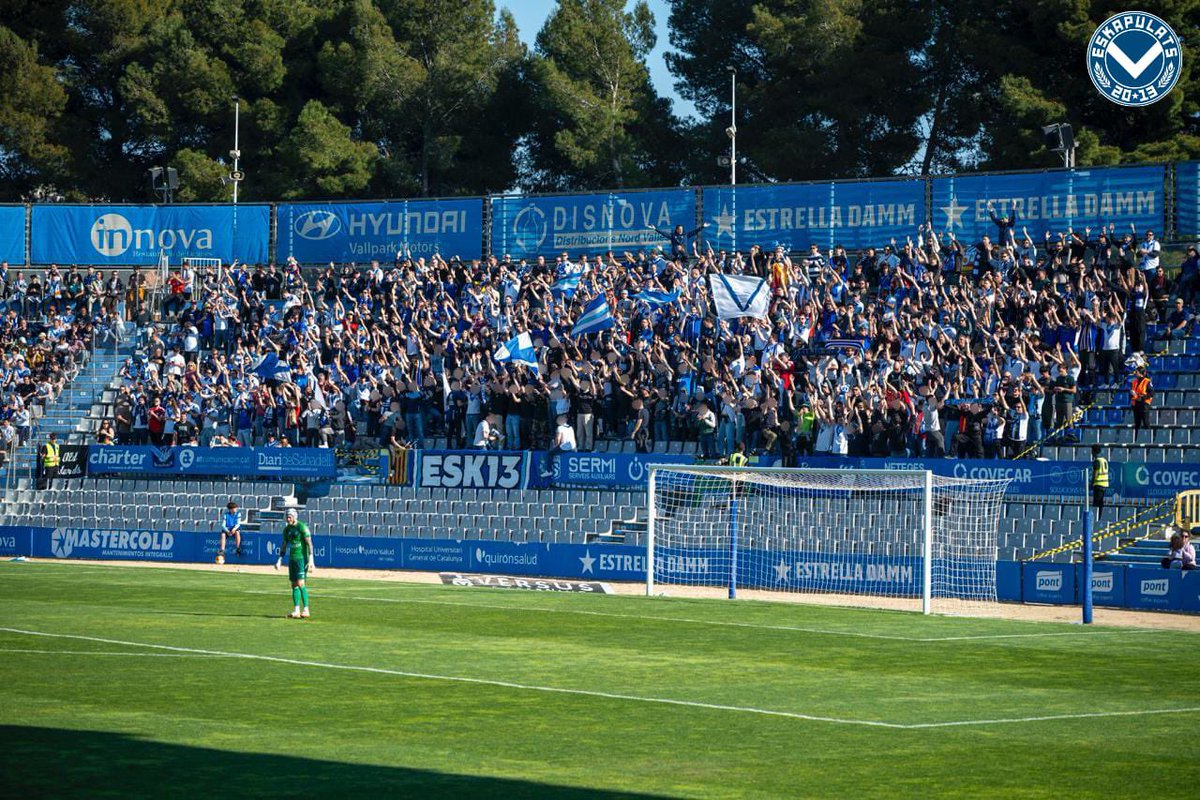 Eskapulats tweet media