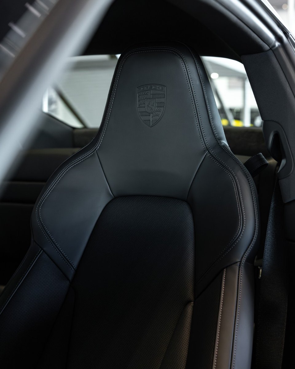 Simply lovely. 🖤 The 2026 911 Carrera 4S turns heads in the showroom no matter the color. #porscheontario #ontario #inlandempire #porscheusa #porschemoment #porschemoments #porschepassion #germancars #sportcars #porscheclub #porschelife