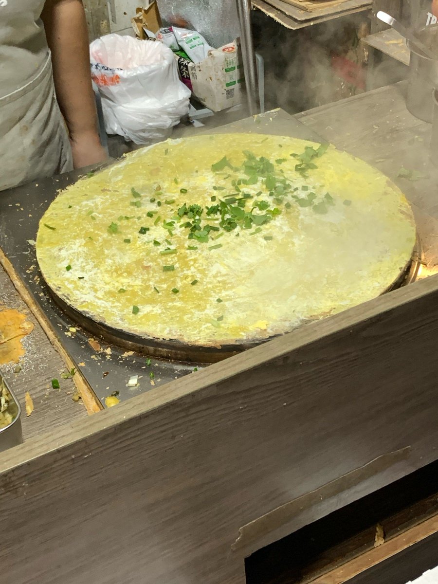 François tweet media