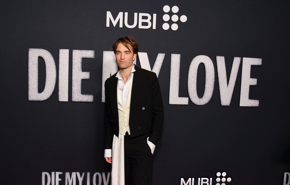 rob//🍦 tweet media