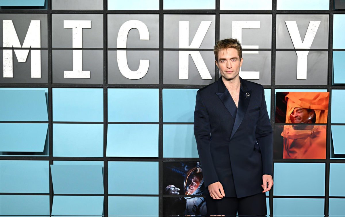 rob//🍦 tweet media