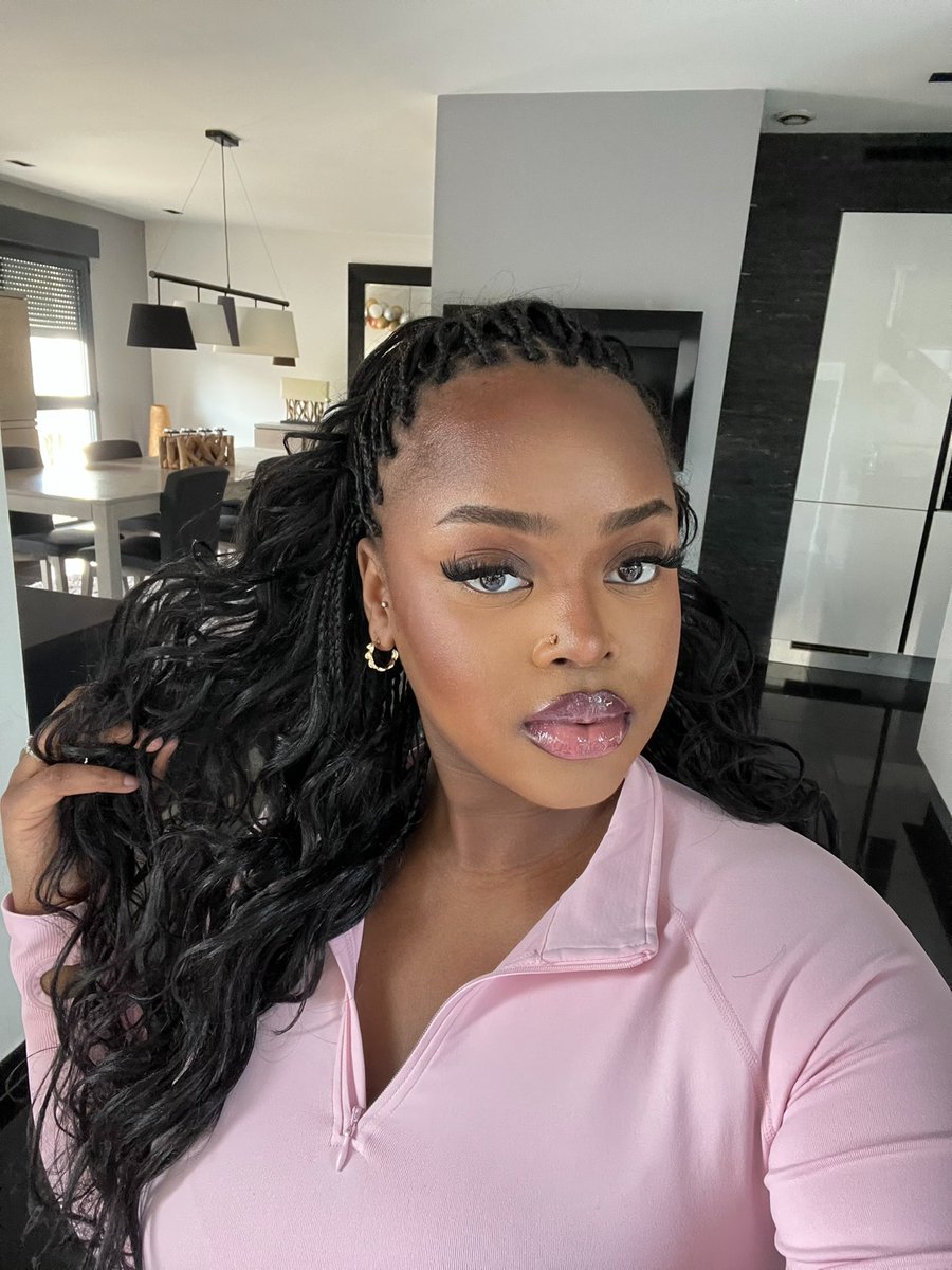 sally🍇 tweet media