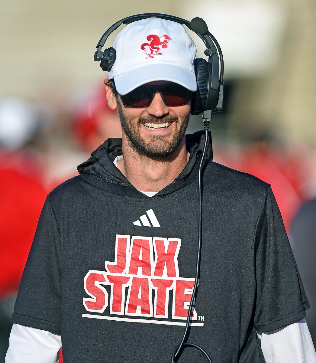 Inside the Black & Gold tweet media