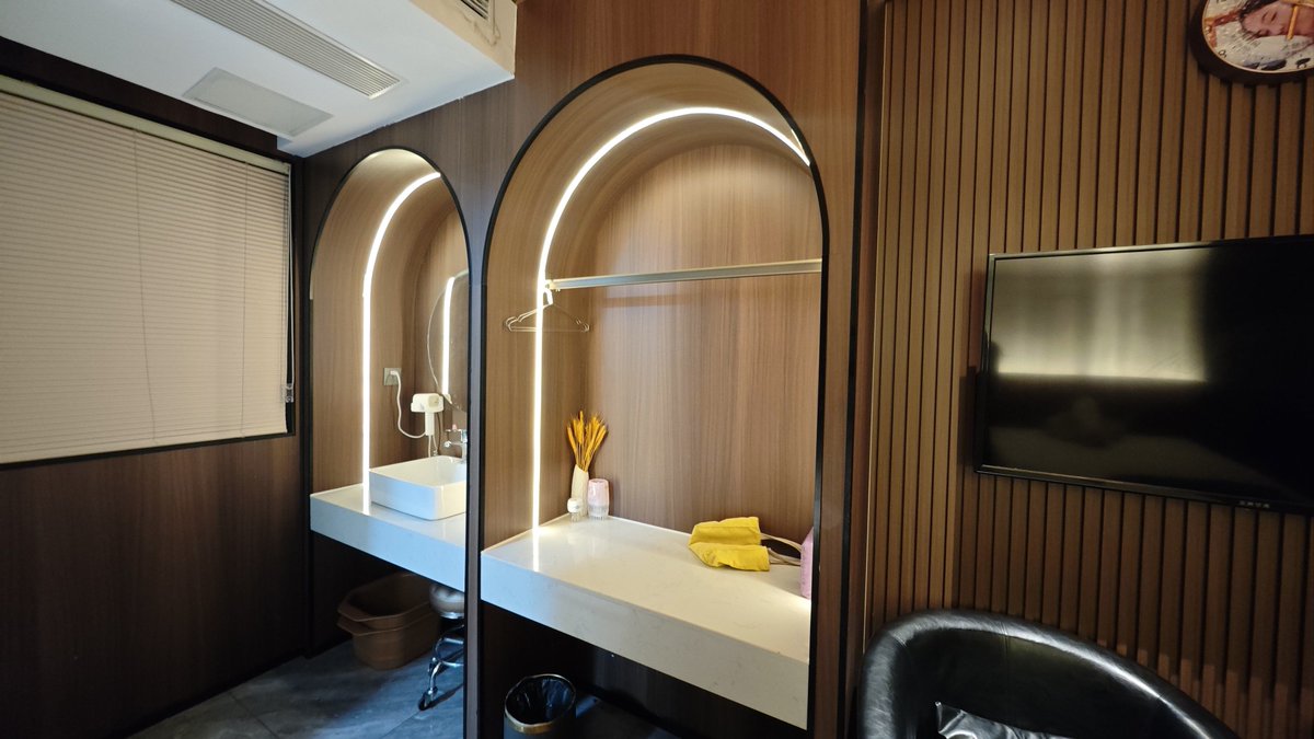 Molly Clark 🌷 tweet media