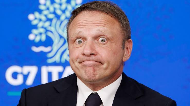 Mari 🎈 tweet media