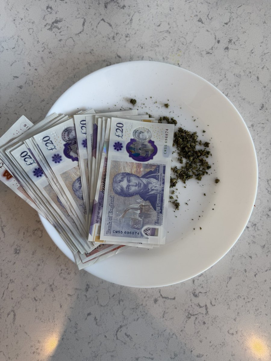 IRON ⚔️🩸 tweet media