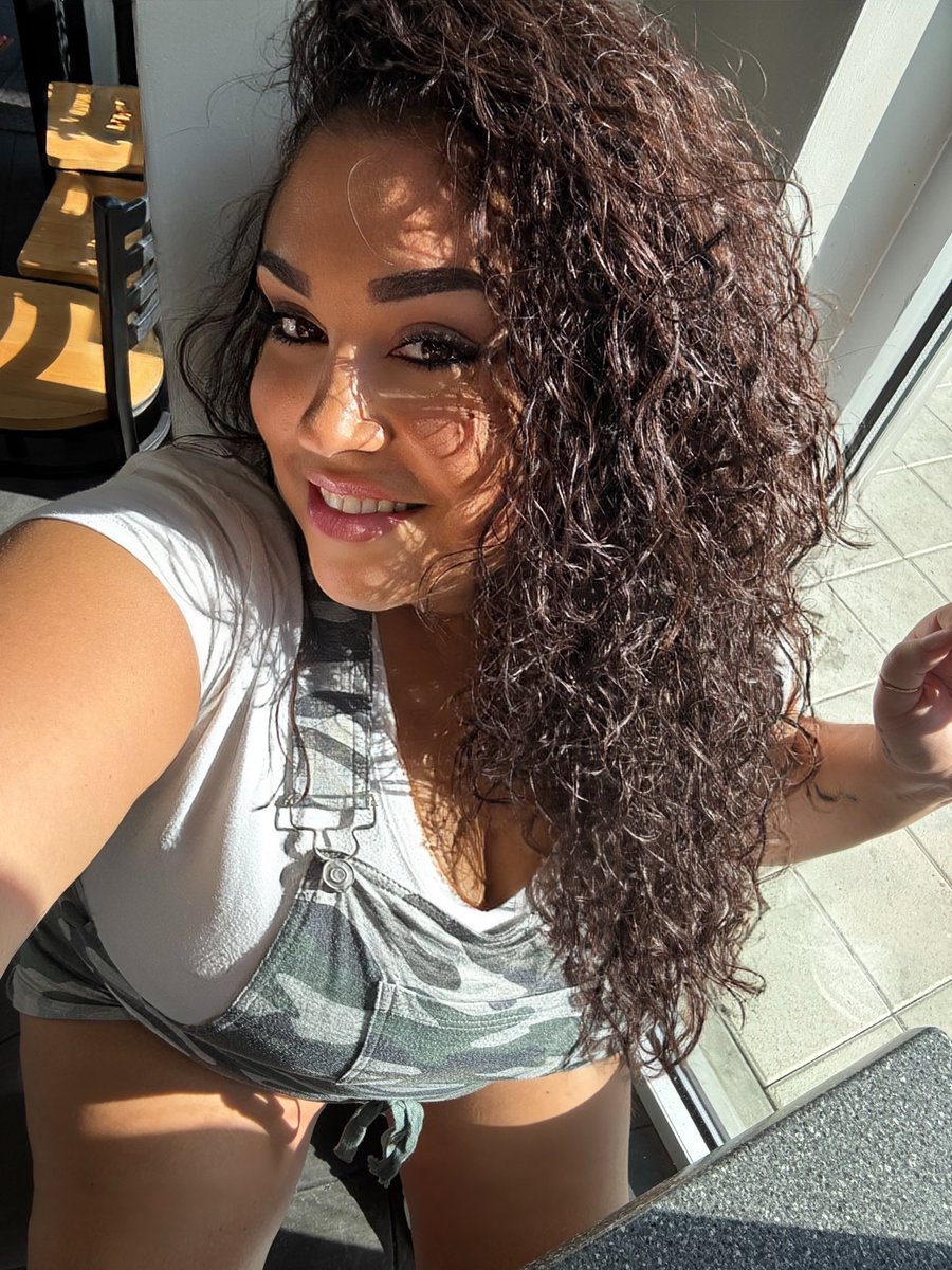 Cassandra tweet media