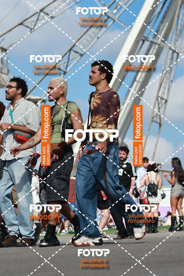 g(h)abs* tweet media