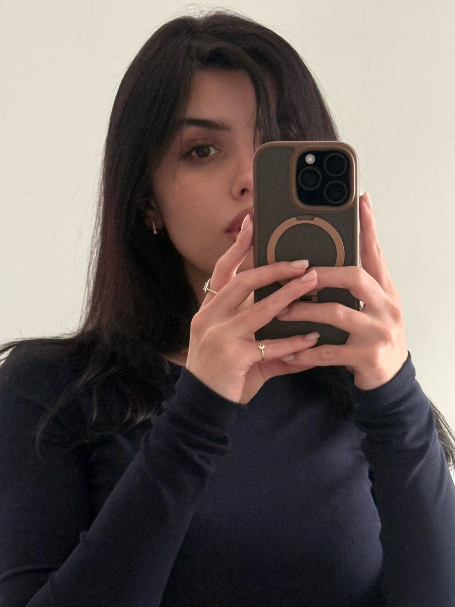 торіель tweet media