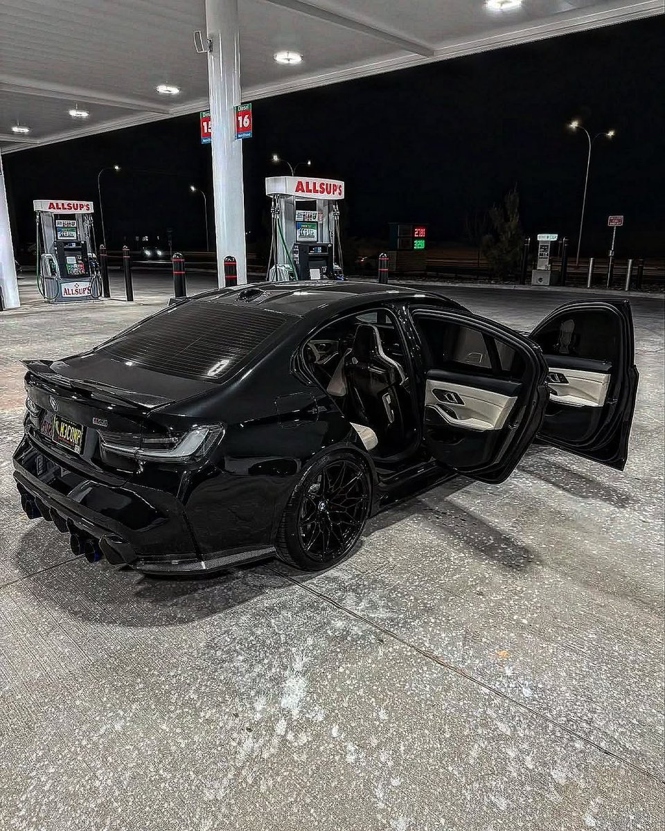 ThrottleCars tweet picture