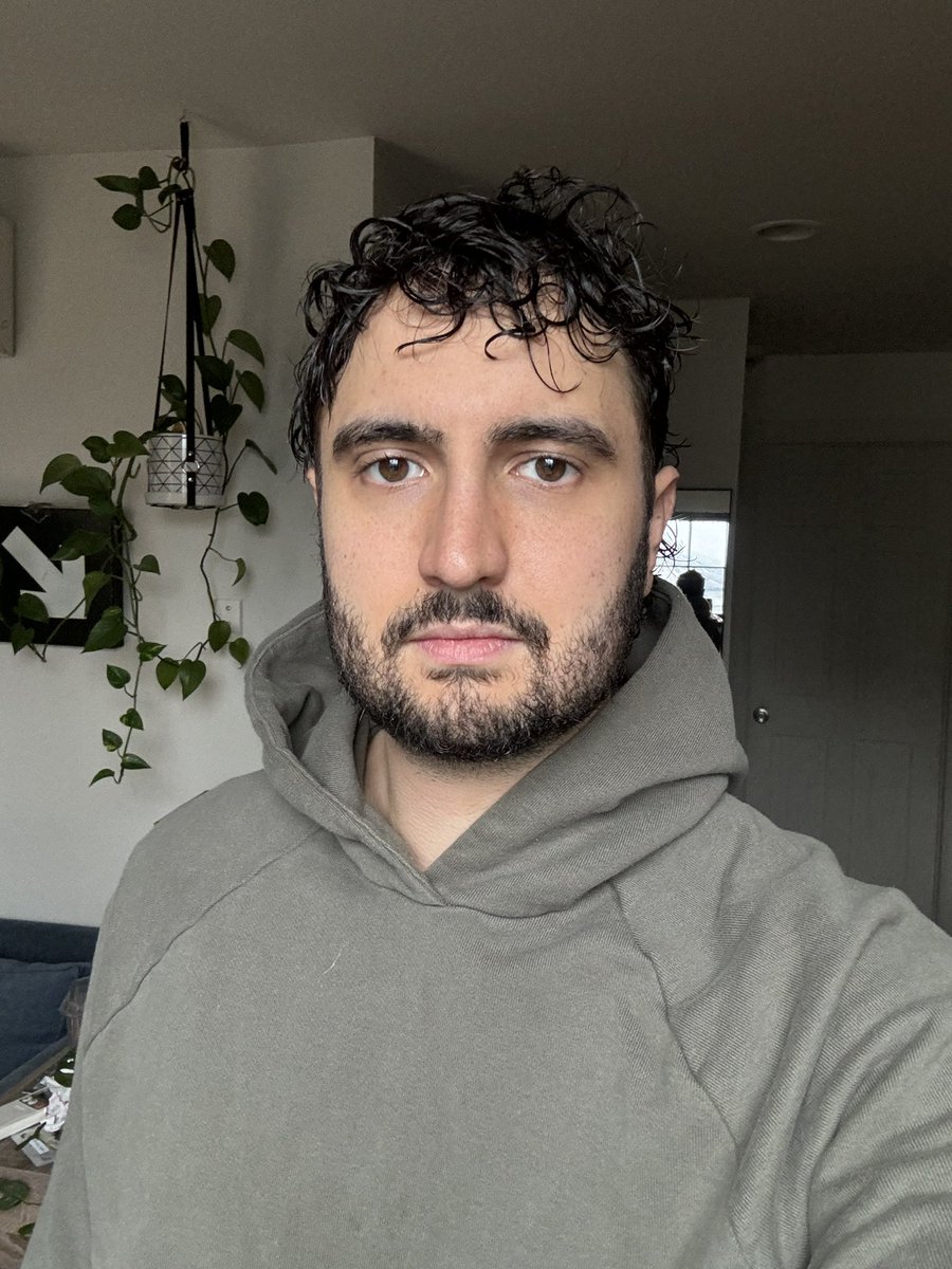 honeybaked tweet media