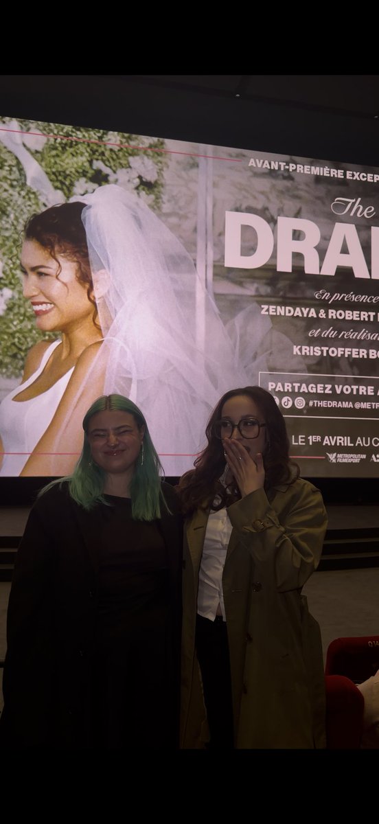 av_lrthrry tweet media