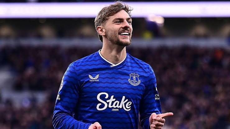 Vince™ tweet media