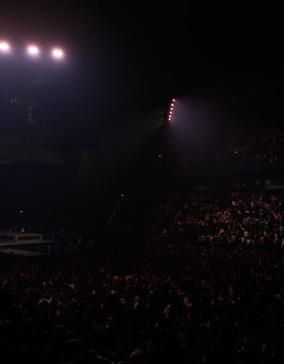 ren ⭐️ tweet media